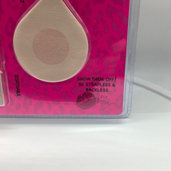 Betsey Johnson Bra Accessory Kit Silicone Disposable Nipple Covers Body Tape NEW - Picture 2 of 7